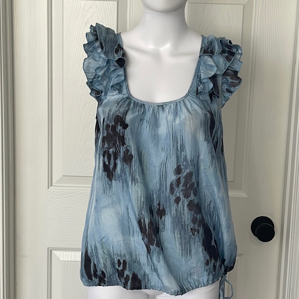 Banana Republic Animal Print Blue  Ruffled Sleeve Tank-Small